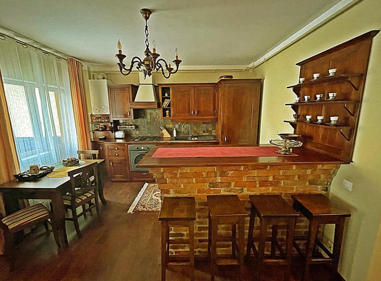 Antik Apartment Sybin Zewnętrze zdjęcie